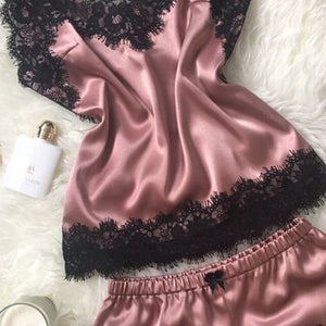 Women's Sleepwear Sexy Satin Pajama Set Black Lace V-Neck Pyjamas Sleeveless Cute Cami Top and Shorts Pijama Mujer Algodon Veran